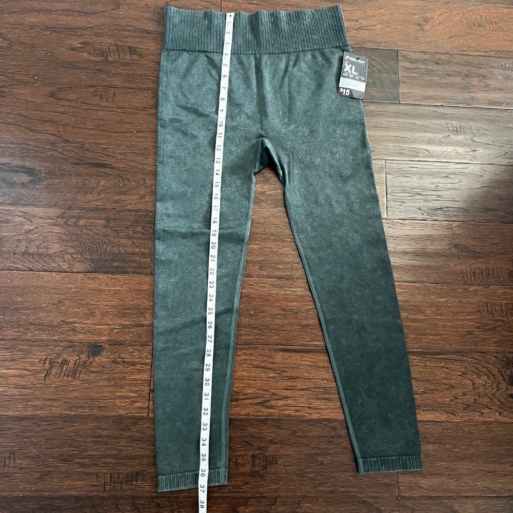 Women's Workout Pants Dark Hunter Green Color Size XL